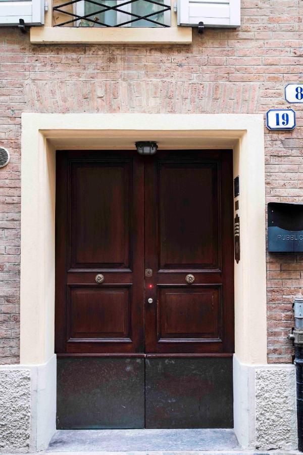 Old Town - Boutique Rooms Modena Exterior foto